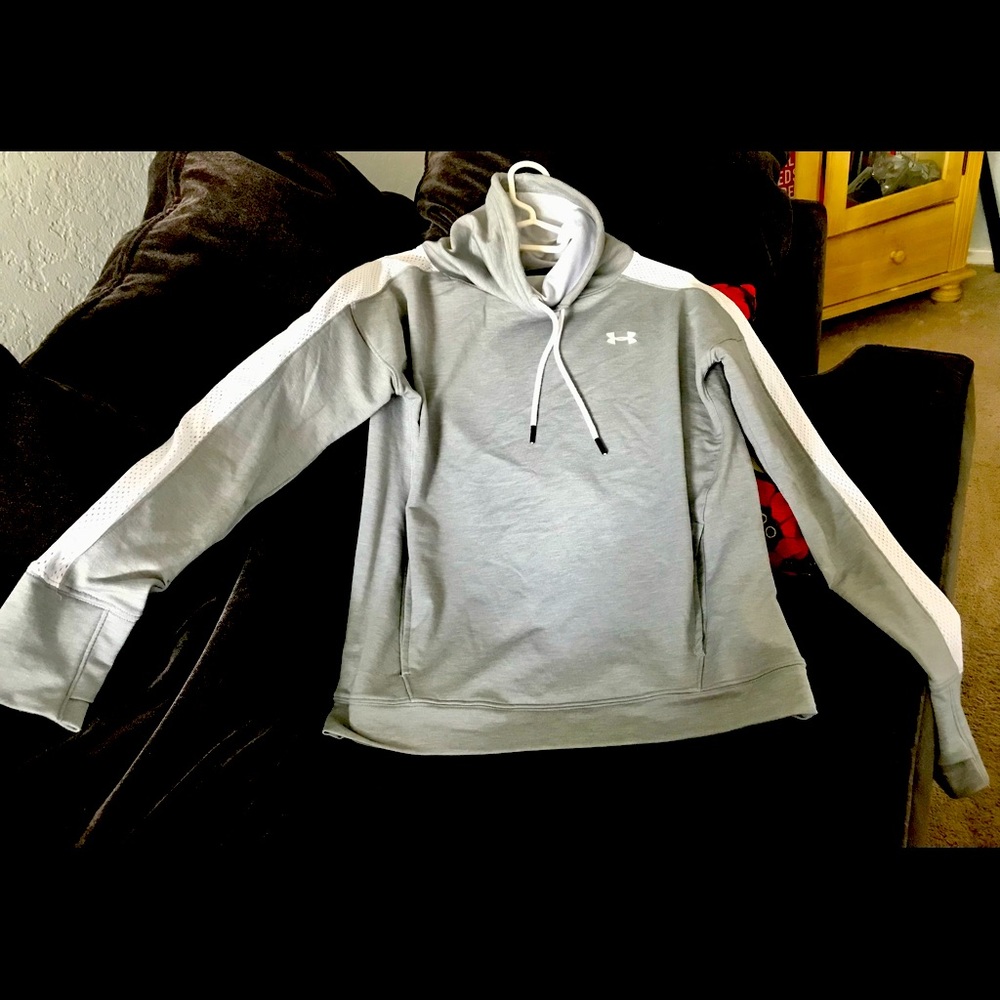 UNDER ARMOR WOMENS, MEDIUM